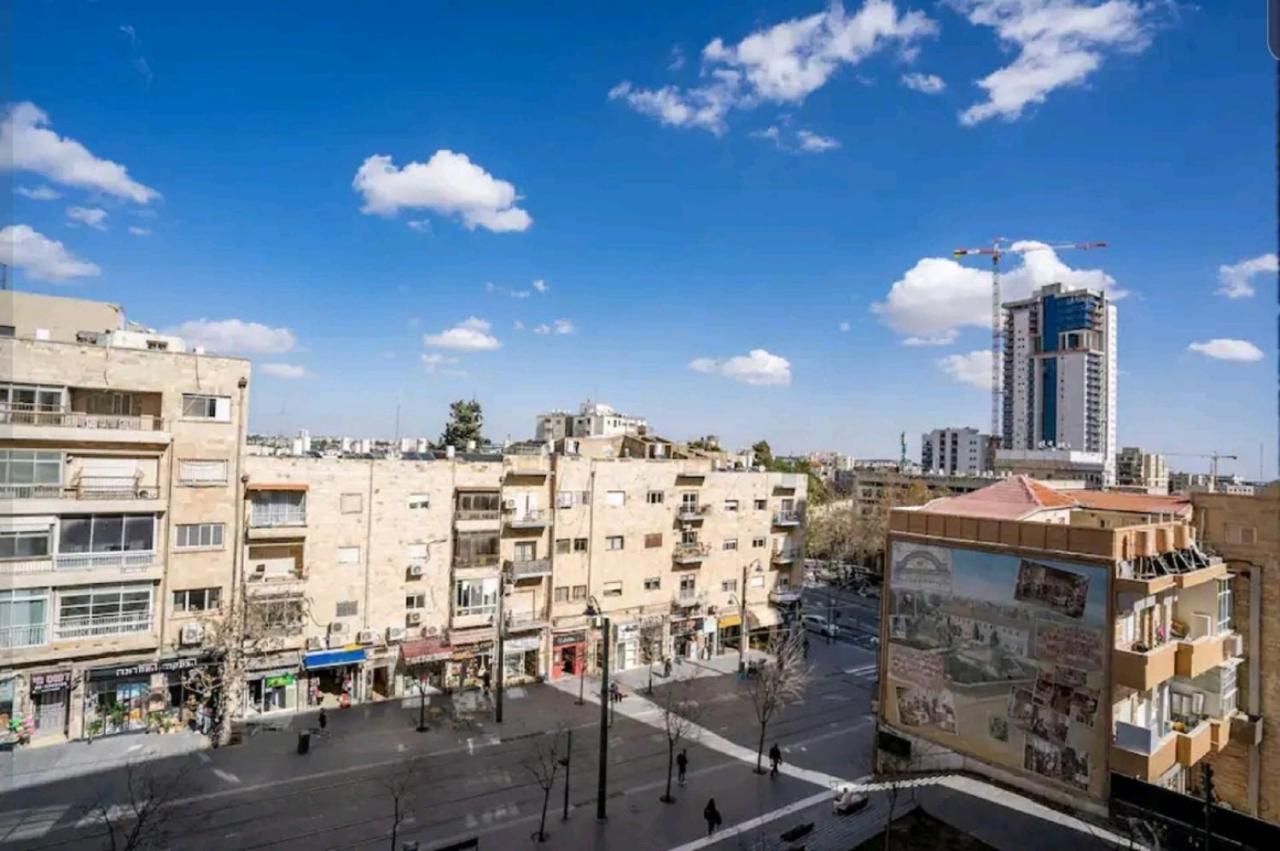 J-Tower Apartments Jerusalem Exterior photo